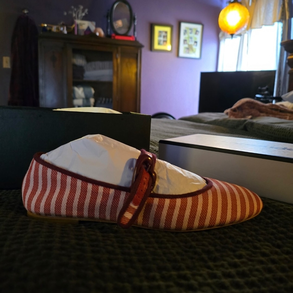 Larroude Flats